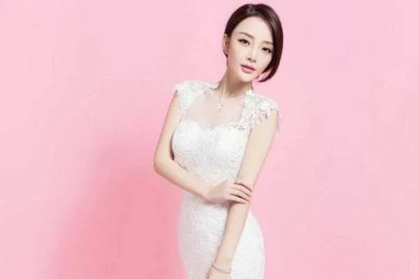 李小璐与PG One 被拍当晚,曾有人打电话威胁她,此事是真是假?