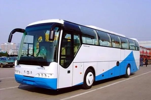 如果跟团旅游中,遇到旅游团客车超载,可以拒绝乘坐吗?
