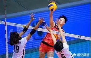 央视CCTV5将直播中国女排对战波兰女排,此役对队员的锻炼成最大看点,你怎么看?