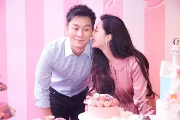 范冰冰为李晨庆生却被指“阴谋”,这从何说起?