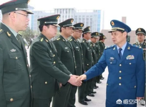 司令员与司令有区别吗?