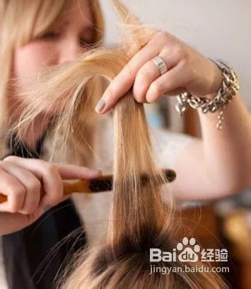 优雅公主头的扎法