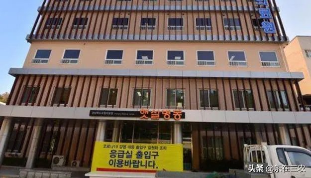 韩国新冠定点医院16名护士辞职,理由是没时间看孩子,你怎么看这事?