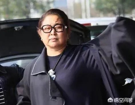 前央视当家花旦倪萍现状怎么样?
