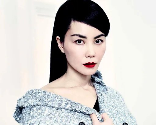 岳云鹏得知偶像王菲要加自己好友,为什么当众拒绝呢?背后有什么原因呢?