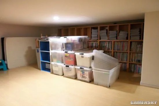 日本最强宅男为收藏游戏建了栋房子 打开像进入天堂