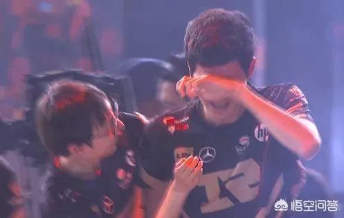 LOL：卡萨哭了UZI得背锅？RNG新一期软泥怪打破所有质疑，如何评价？