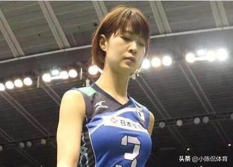 中国女排的惠若琪和日本女排的木村纱织,谁才是最漂亮的“女排队花”?你怎么看?