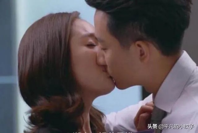 电影、电视剧拍吻戏时,发生过哪些令人尴尬的事?