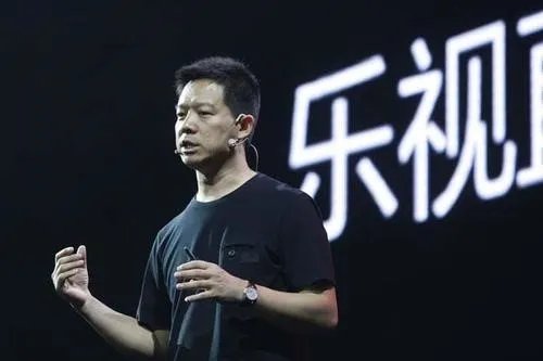 贾跃亭从身价420亿到“落汤鸡”,他还会是下一个史玉柱吗?