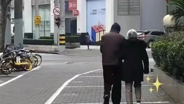 为什么长得漂亮的姑娘反而不会被真正喜欢?