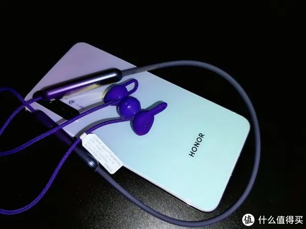 李现同款“荣耀xSport PRO蓝牙耳机”上手,这也忒好看了吧!