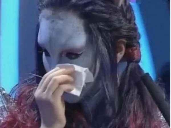 非诚勿扰那个无人敢牵手的“猫脸”化妆师,素颜什么样?