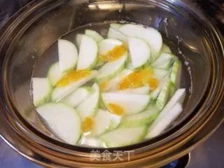 咸蛋节瓜汤