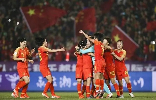 中国女足能进奥运吗?若进,女子三大球全进了,男子呢?