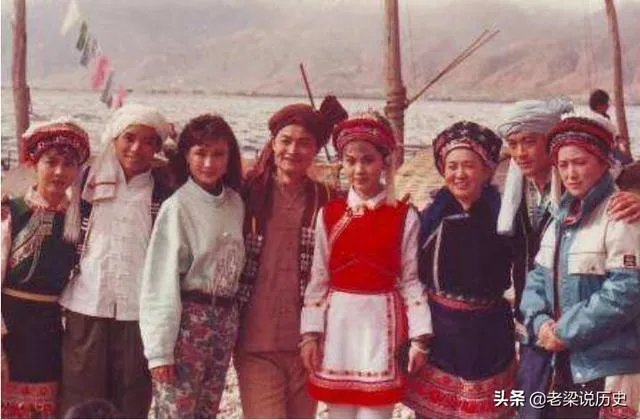 五朵金花的儿女插曲歌名?