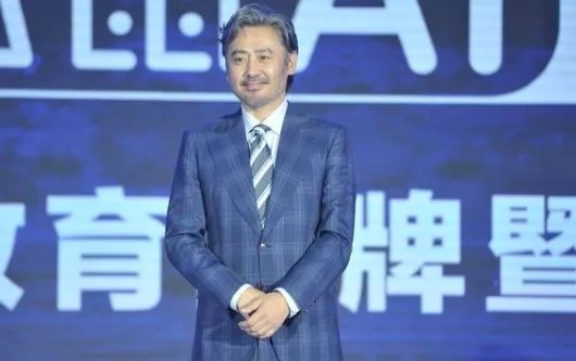 吴秀波将范冰冰告上法庭,劣迹艺人还可以成功复出吗?