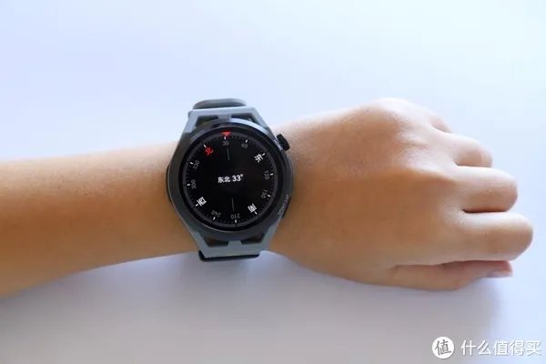 华为WATCH GT Runner评测:华为首款专业跑表,有了它我更爱跑步了