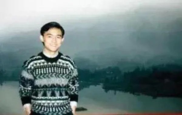 孟非个人资料简介及婚史 有头发时候的照片