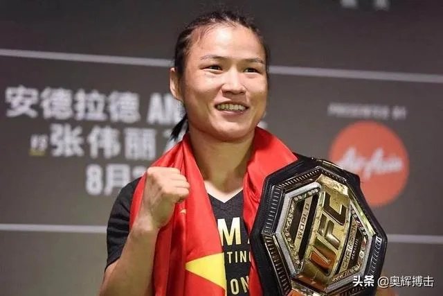 客观评价一下张伟丽和乔安娜个人能力,不吹不黑?
