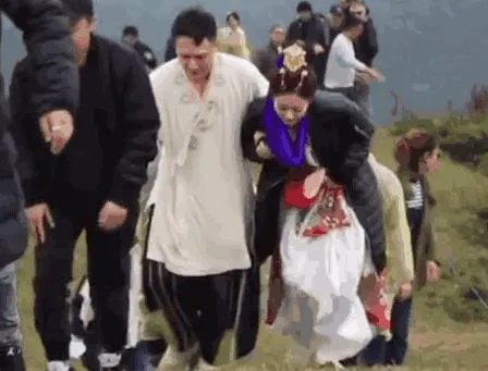 赵丽颖预产期曝光是什么时候(分享2人十大甜蜜瞬间)