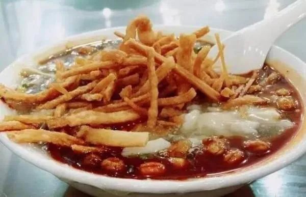 请问成都春熙路有什么美食？